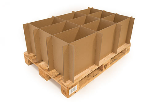 Large compartments with pallet