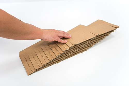 Cardboard box with compartments
