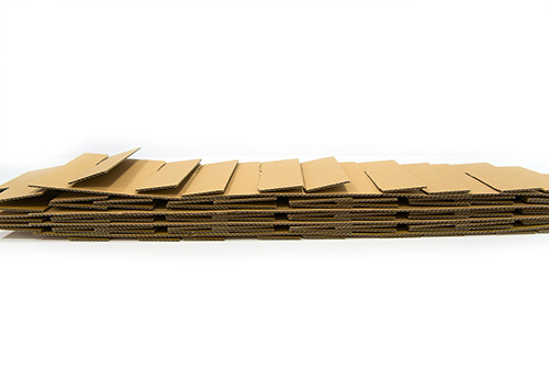 Cardboard box with compartments